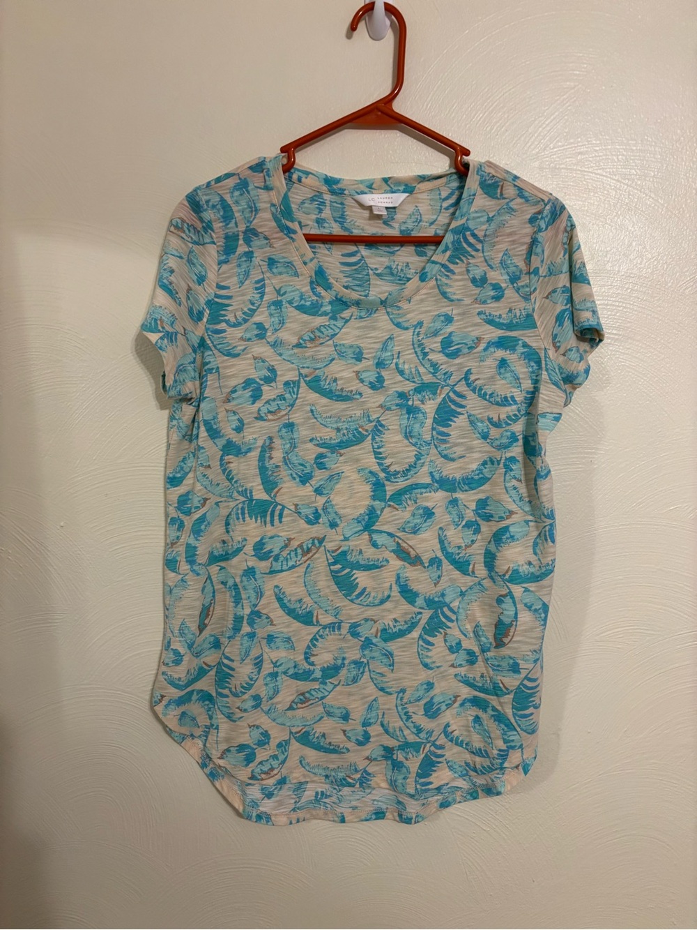 LC Lauren Conrad Blue Floral Leaf Print Slub Tee Top Size L